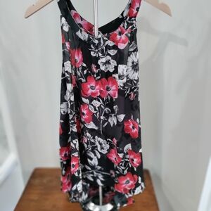 Torrid Red/White/Black Sleeveless Floral Top XXL